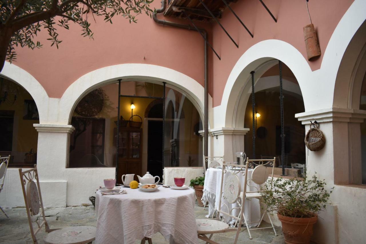 סן ויטו Casa Camboni-Dimora Storica Bed & Breakfast מראה חיצוני תמונה